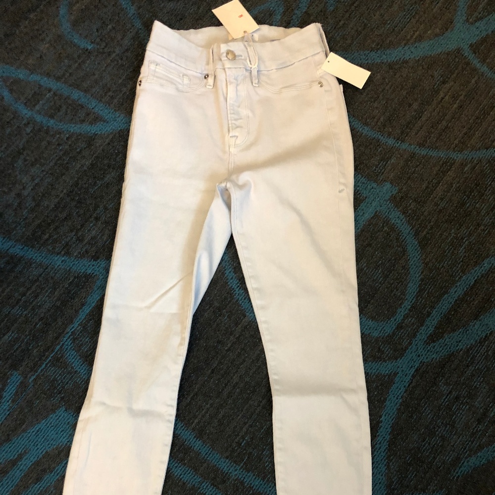 NEW NEW! GOOD AMERICAN | BABY BLUE CROPS (NWOT)